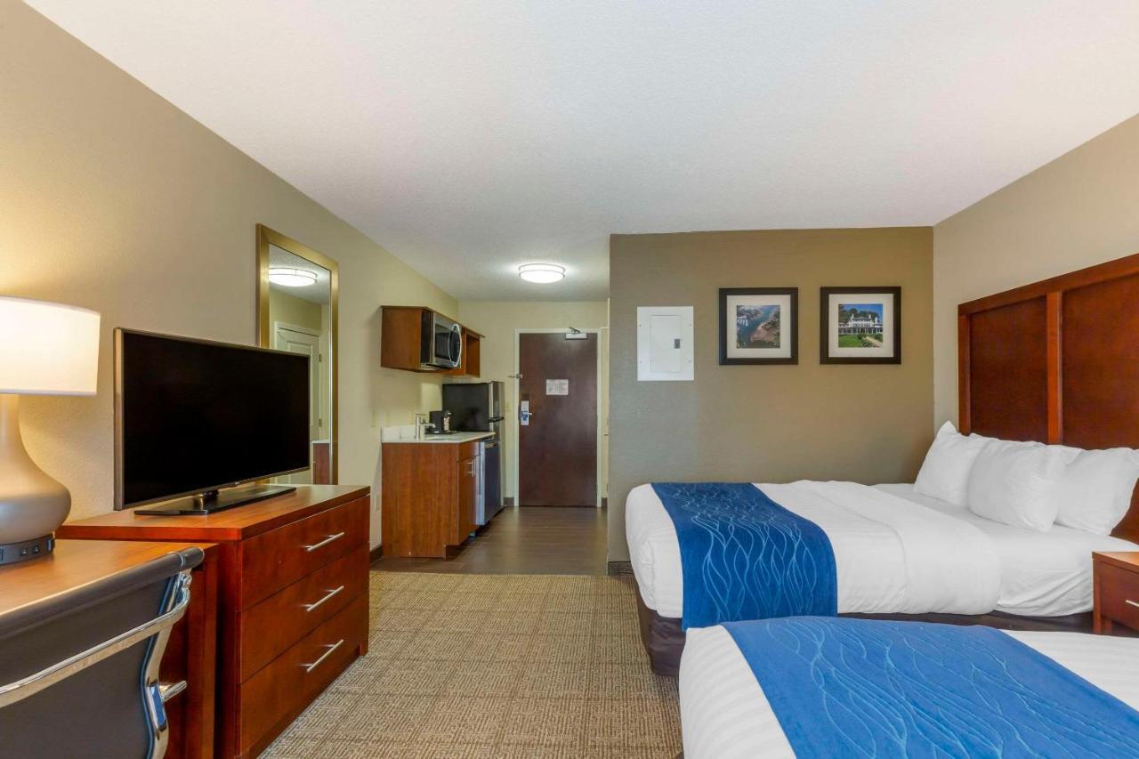 Comfort - Boston North Shore 2*